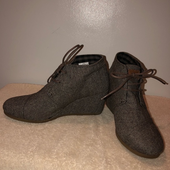 Toms Shoes - Toms wedge booties, women’s size 8